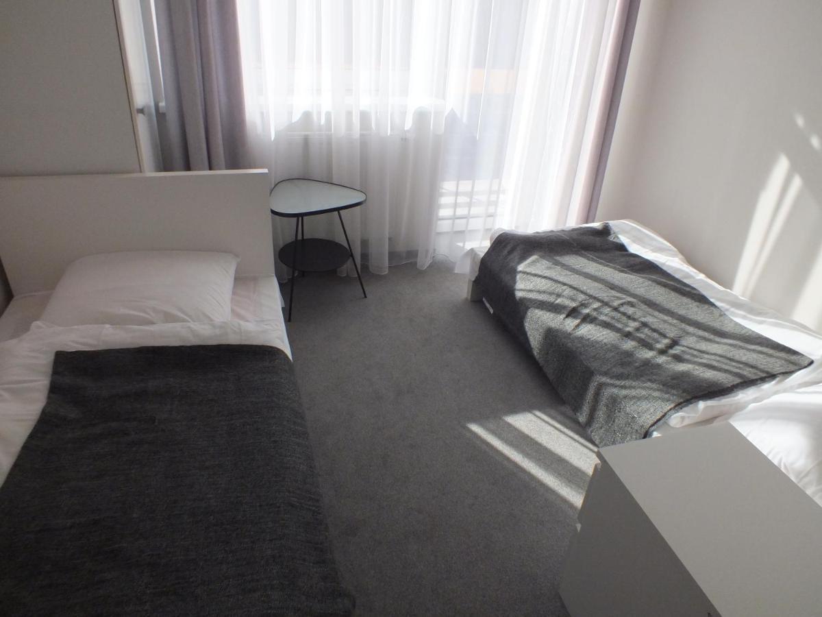 Pawilon Sportowo Turystyczny Kalwarianka Hostel Kalwaria Zebrzydowska Room photo
